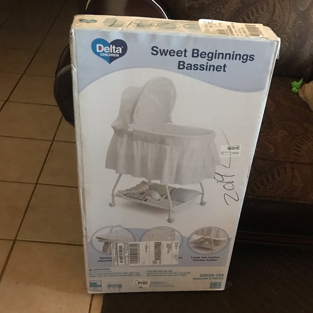 Sweet beginnings bassinet
